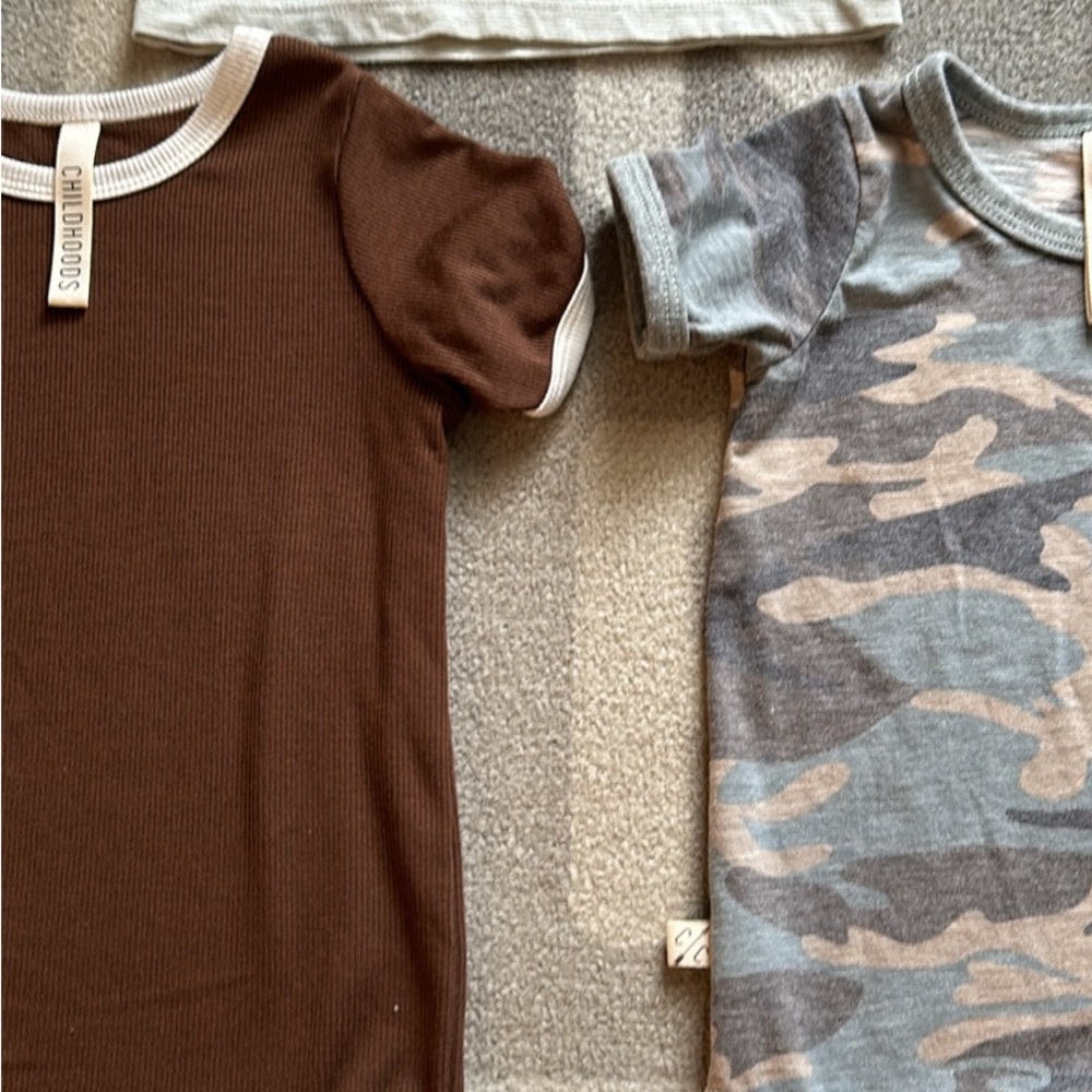 5 Toddler boy 2T shirts